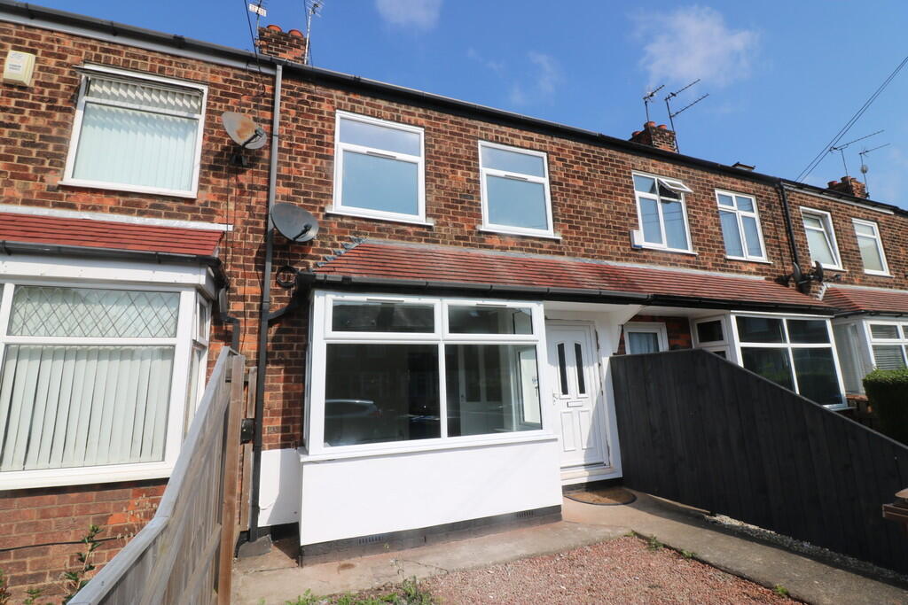 2 bed Mid Terraced House for rent in Hessle. From CJ Property - Hessle
