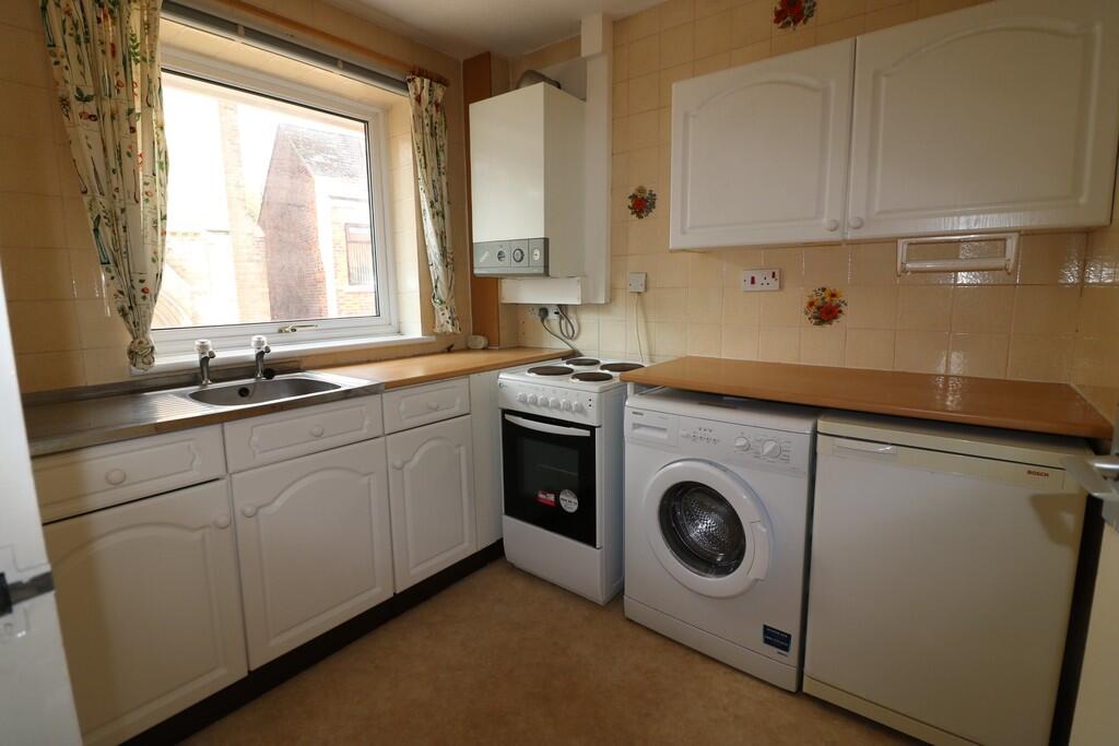 1 bed 1st Floor Flat for rent in Hessle. From CJ Property - Hessle