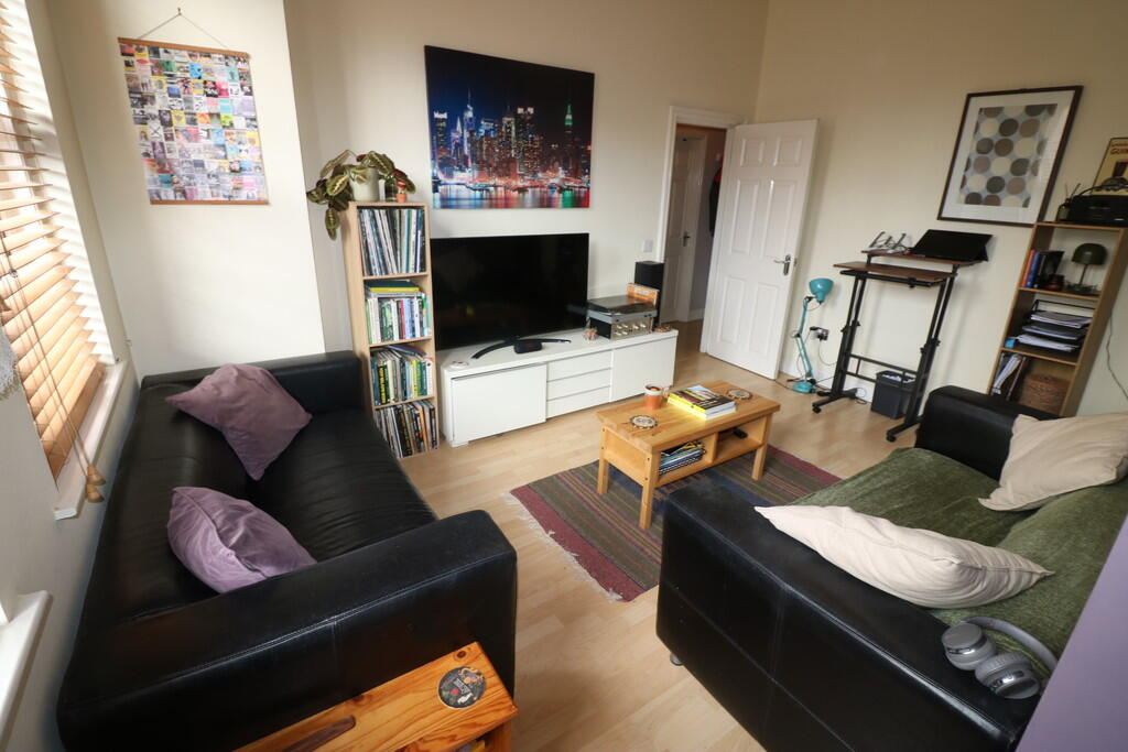 1 bed Apartment for rent in Hull. From CJ Property - Hessle