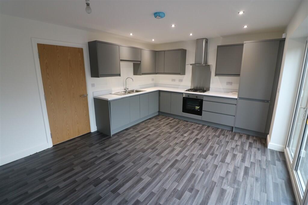 4 bed Semi Detached for rent in Beverley. From CJ Property - Hessle