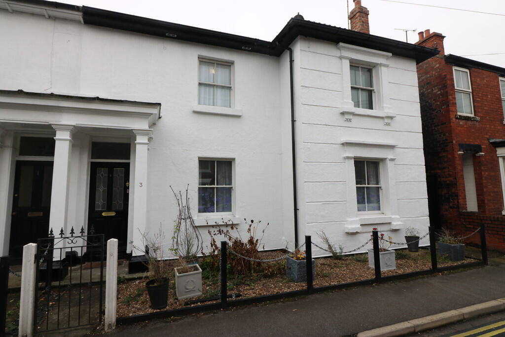 3 bed Semi Detached for rent in Beverley. From CJ Property - Hessle