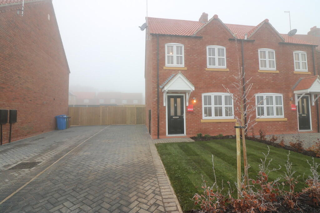 3 bed Semi Detached for rent in . From CJ Property - Hessle 3 bed Semi Detached for rent in . From CJ Property - Hessle