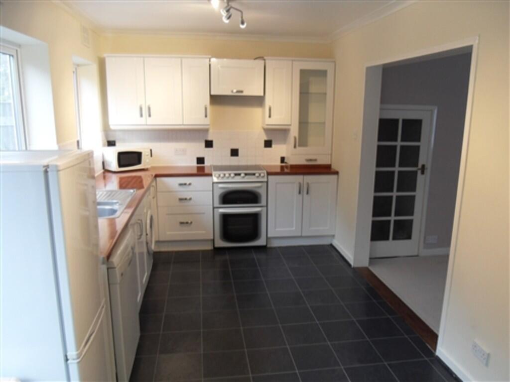 2 bed Mid Terraced House for rent in Hessle. From CJ Property - Hessle 2 bed Mid Terraced House for rent in Hessle. From CJ Property - Hessle