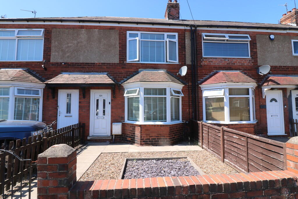 2 bed Mid Terraced House for rent in Anlaby. From CJ Property - Hessle