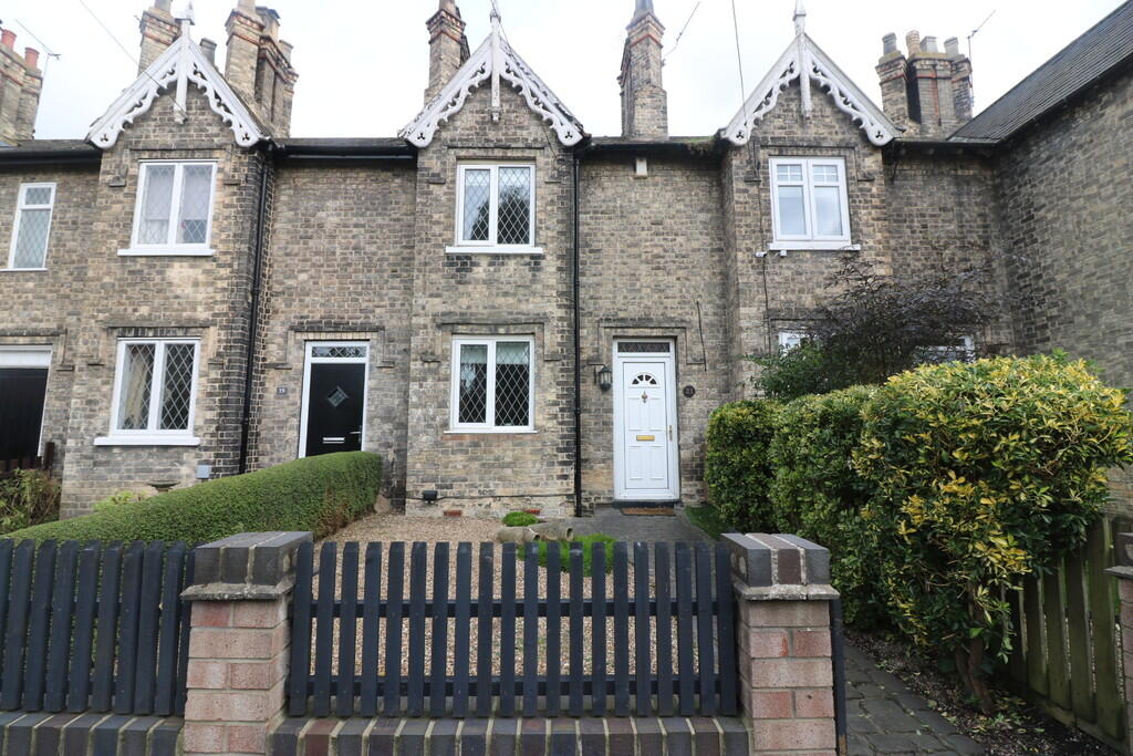 2 bed Mid Terraced House for rent in Welton. From CJ Property - Hessle 2 bed Mid Terraced House for rent in Welton. From CJ Property - Hessle