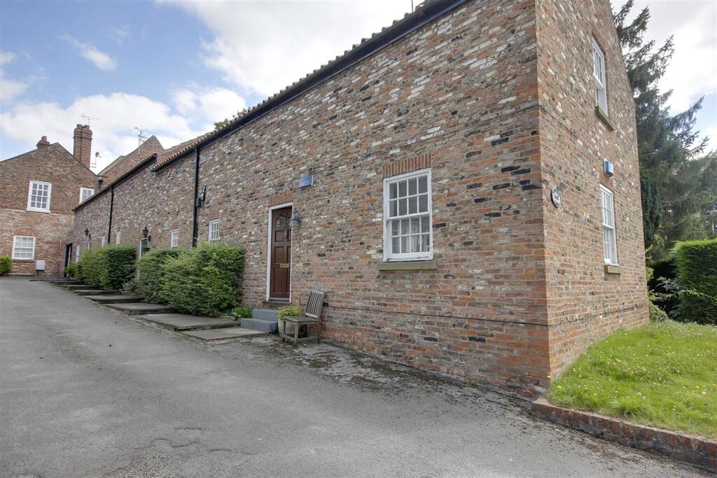2 bed Apartment for rent in Kirk Ella. From CJ Property - Hessle 2 bed Apartment for rent in Kirk Ella. From CJ Property - Hessle