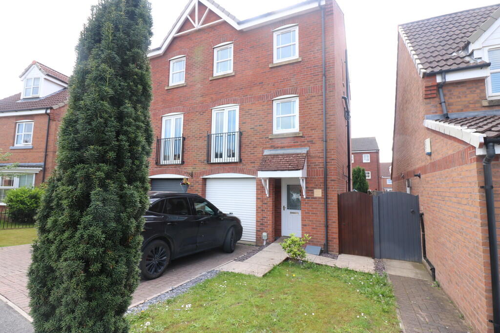3 bed Semi Detached for rent in Brough. From CJ Property - Hessle 3 bed Semi Detached for rent in Brough. From CJ Property - Hessle