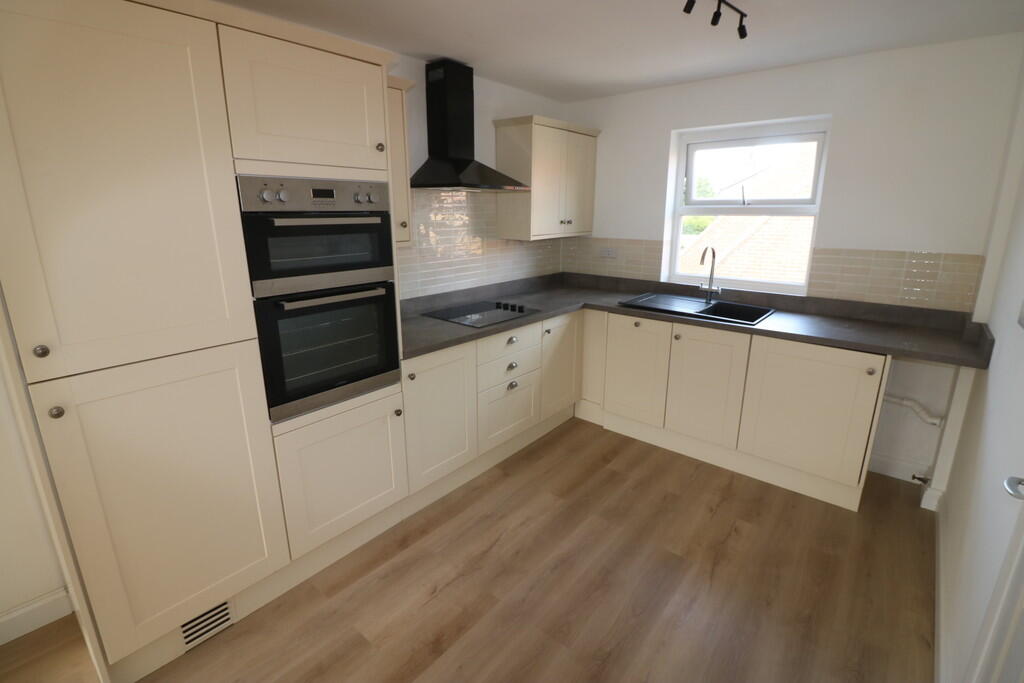 1 bed Apartment for rent in Ellerker. From CJ Property - Hessle