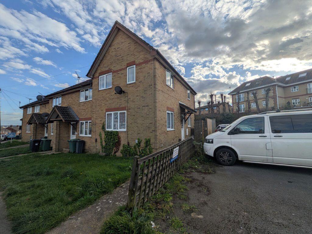 3 bed Detached for rent in Cowes. From Island Lettings - Ryde