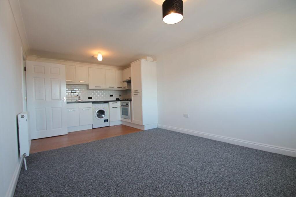 1 bed Apartment for rent in Newport. From Island Lettings - Ryde 1 bed Apartment for rent in Newport. From Island Lettings - Ryde