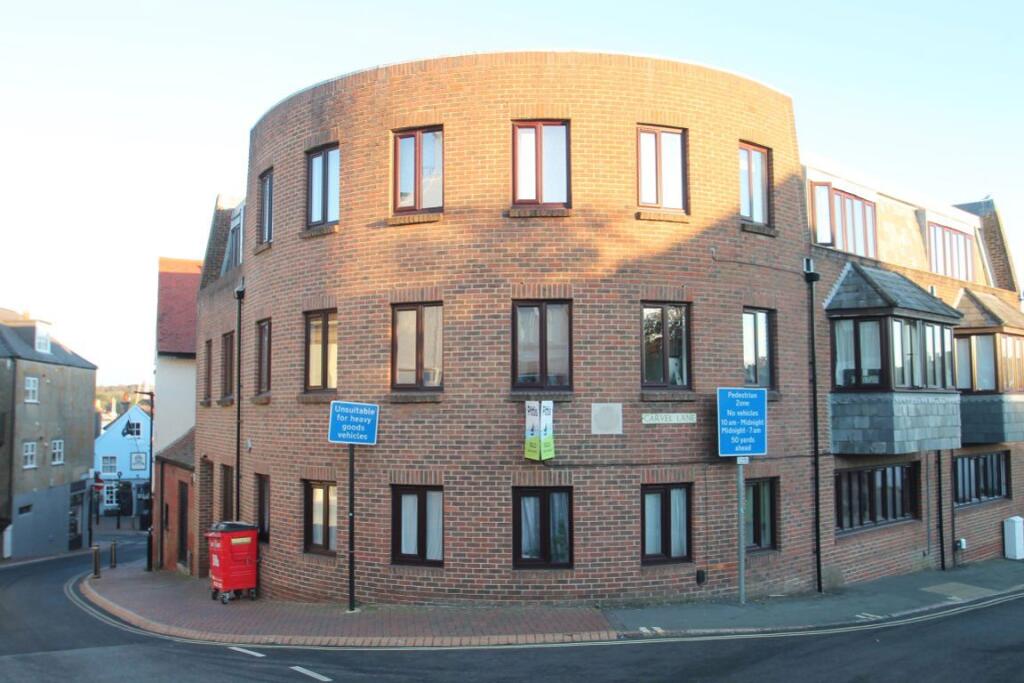 1 bed Apartment for rent in Cowes. From Island Lettings - Ryde 1 bed Apartment for rent in Cowes. From Island Lettings - Ryde