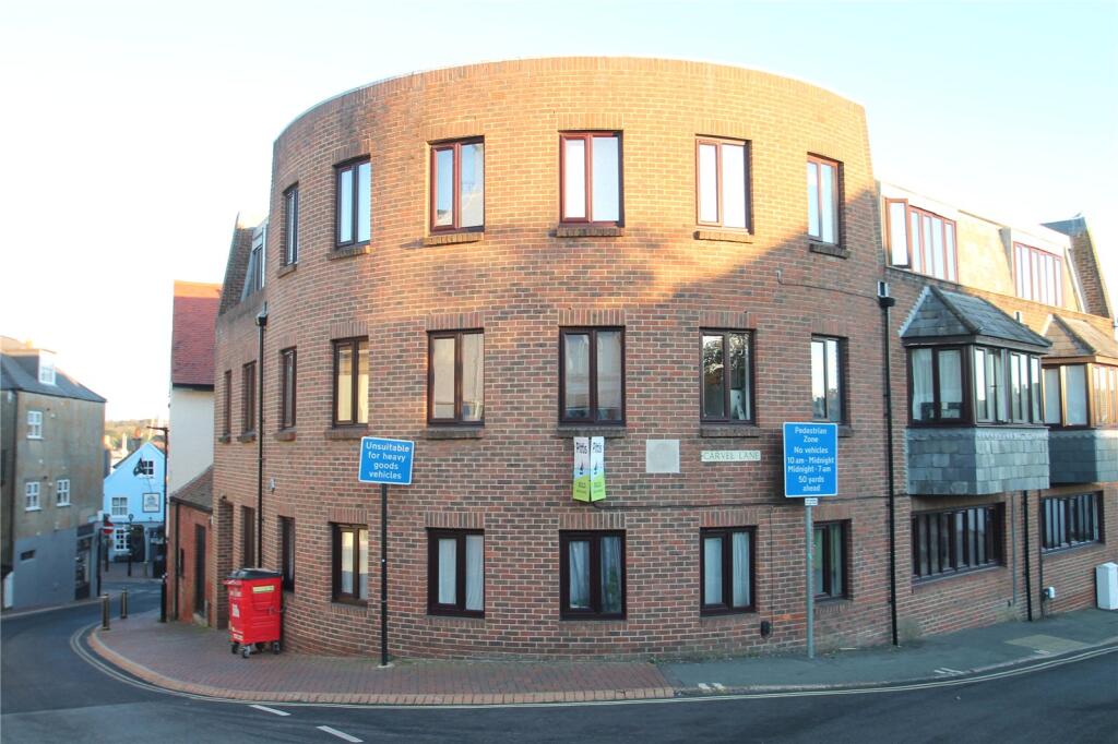 1 bed Apartment for rent in Cowes. From Island Lettings - Ryde
