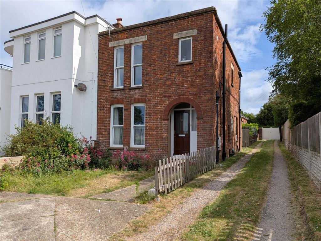 1 bed Apartment for rent in East Cowes. From Island Lettings - Ryde