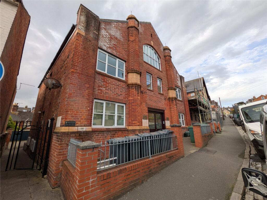 1 bed Apartment for rent in Cowes. From Island Lettings - Ryde