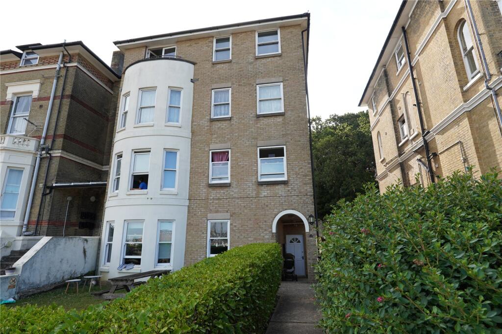 2 bed Apartment for rent in Ryde. From Island Lettings - Ryde 2 bed Apartment for rent in Ryde. From Island Lettings - Ryde
