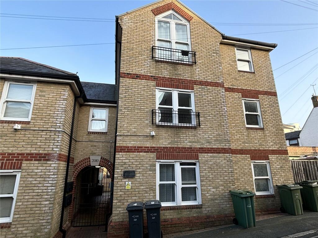 2 bed Apartment for rent in Ryde. From Island Lettings - Ryde 2 bed Apartment for rent in Ryde. From Island Lettings - Ryde