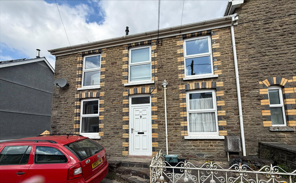 2 bed Semi Detached for rent in Ammanford. From John Francis - Gorseinon
