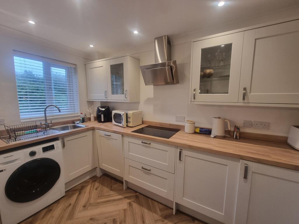 3 bed Detached for rent in Machynys. From John Francis - Gorseinon