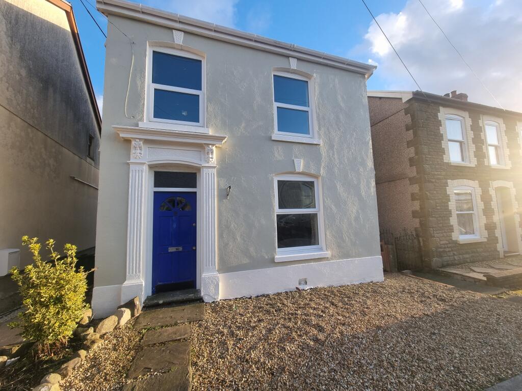 3 bed Detached for rent in Ammanford. From John Francis - Gorseinon 3 bed Detached for rent in Ammanford. From John Francis - Gorseinon