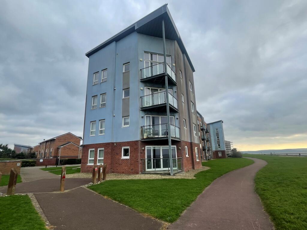 2 bed 1st Floor Flat for rent in Llanelli. From John Francis - Gorseinon