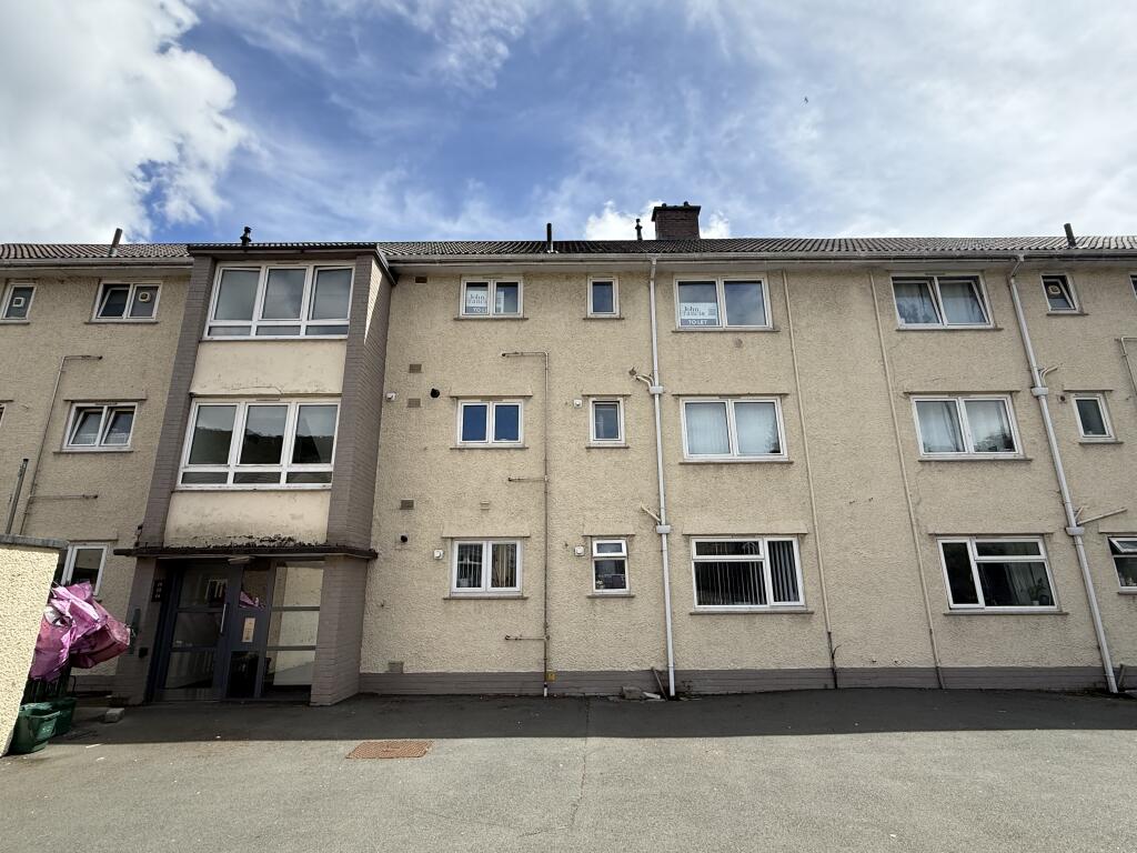3 bed 1st Floor Flat for rent in Swansea. From John Francis - Gorseinon 3 bed 1st Floor Flat for rent in Swansea. From John Francis - Gorseinon