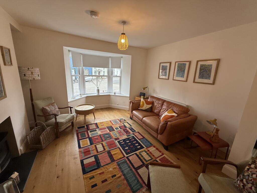 3 bed Detached for rent in Llansaint. From John Francis - Gorseinon