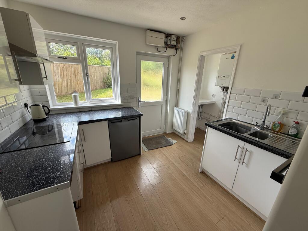 3 bed Semi Detached for rent in Glanaman. From John Francis - Gorseinon 3 bed Semi Detached for rent in Glanaman. From John Francis - Gorseinon