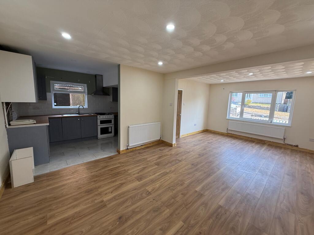 3 bed Semi Detached for rent in Swansea. From John Francis - Gorseinon 3 bed Semi Detached for rent in Swansea. From John Francis - Gorseinon