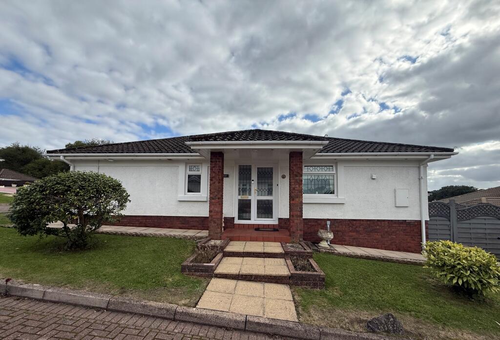 3 bed Detached bungalow for rent in Ammanford. From John Francis - Gorseinon 3 bed Detached bungalow for rent in Ammanford. From John Francis - Gorseinon