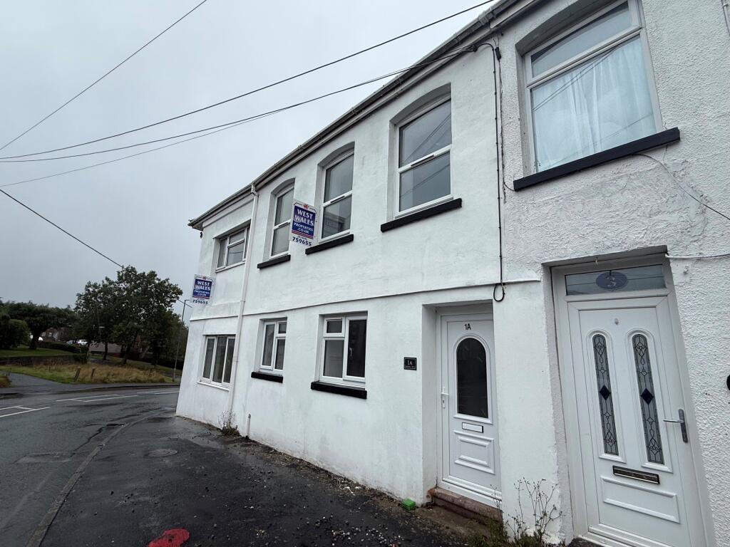 4 bed Detached for rent in Pont Henri. From John Francis - Gorseinon