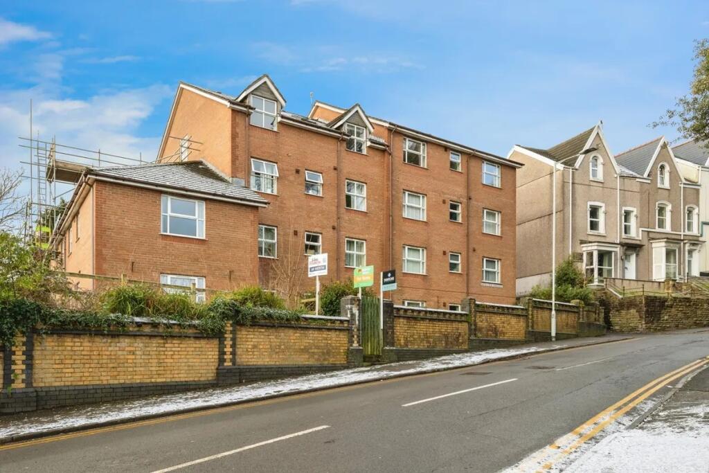 1 bed 1st Floor Flat for rent in Swansea. From John Francis - Swansea