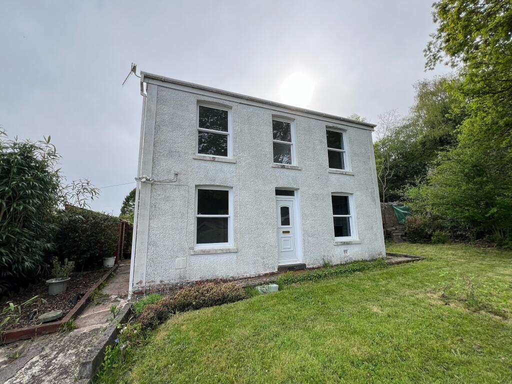 3 bed Detached for rent in Trebanos. From John Francis - Swansea