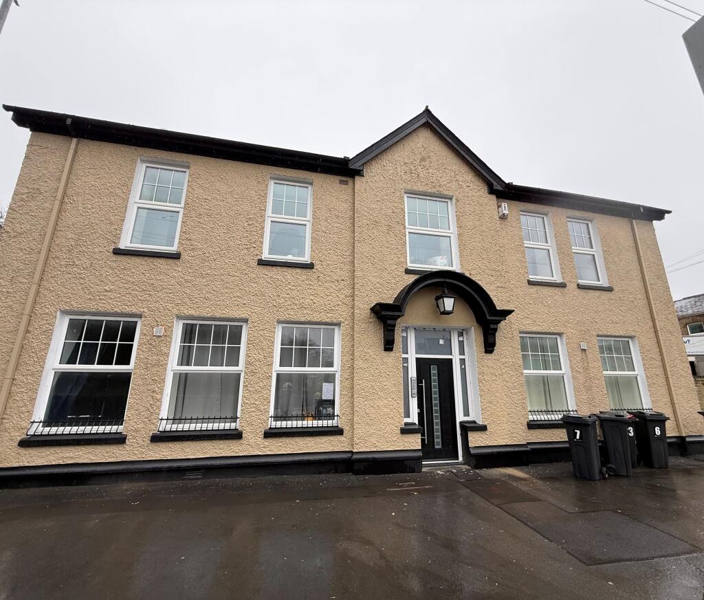 1 bed 1st Floor Flat for rent in Pontardawe. From John Francis - Swansea