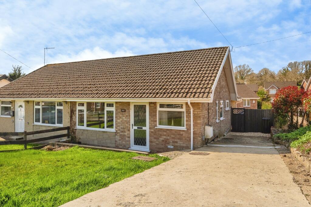 3 bed Bungalow for rent in Rhos. From John Francis - Swansea