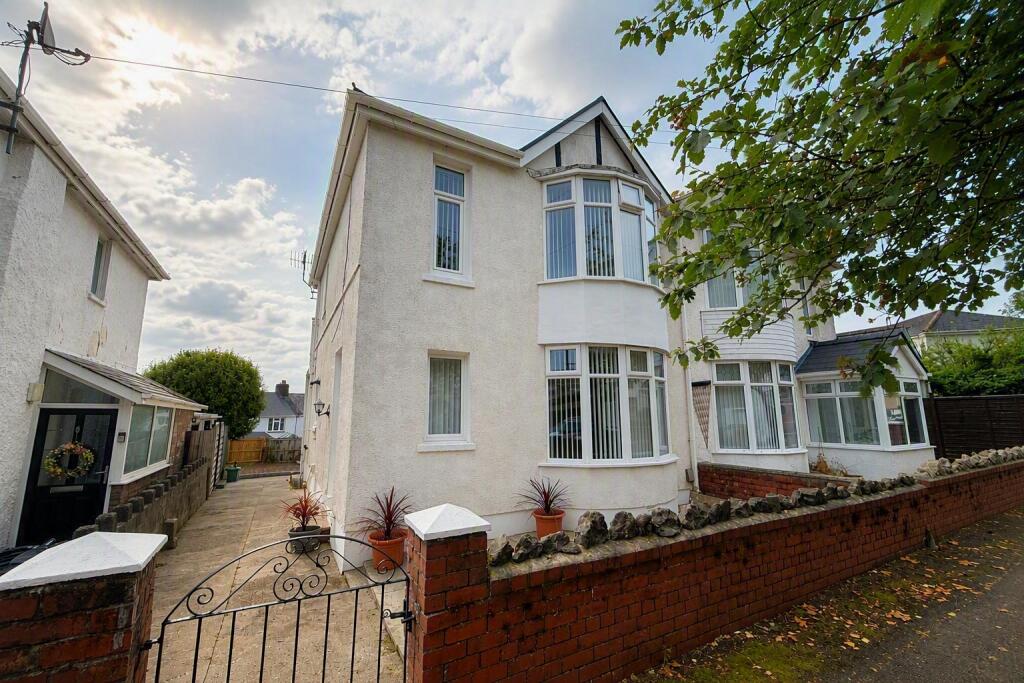 3 bed Semi Detached for rent in Neath. From John Francis - Swansea 3 bed Semi Detached for rent in Neath. From John Francis - Swansea