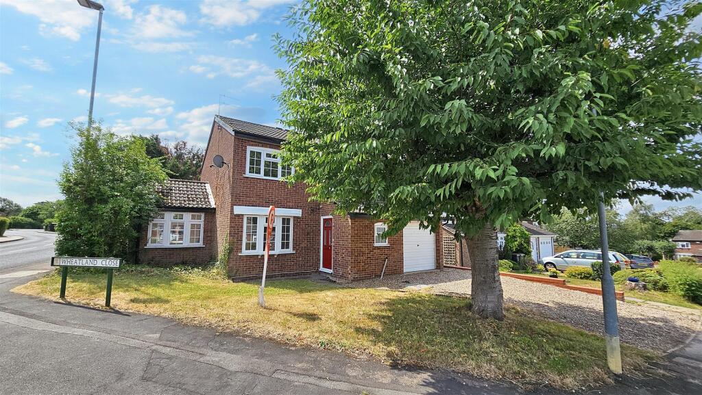 5 bed Detached for rent in Stoughton. From Readings Property Group - Leicester