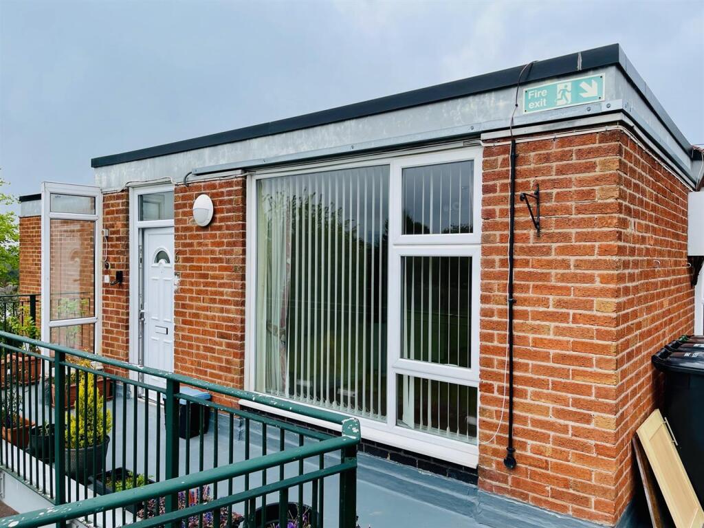 1 bed 1st Floor Flat for rent in Stoughton. From Readings Property Group - Leicester 1 bed 1st Floor Flat for rent in Stoughton. From Readings Property Group - Leicester