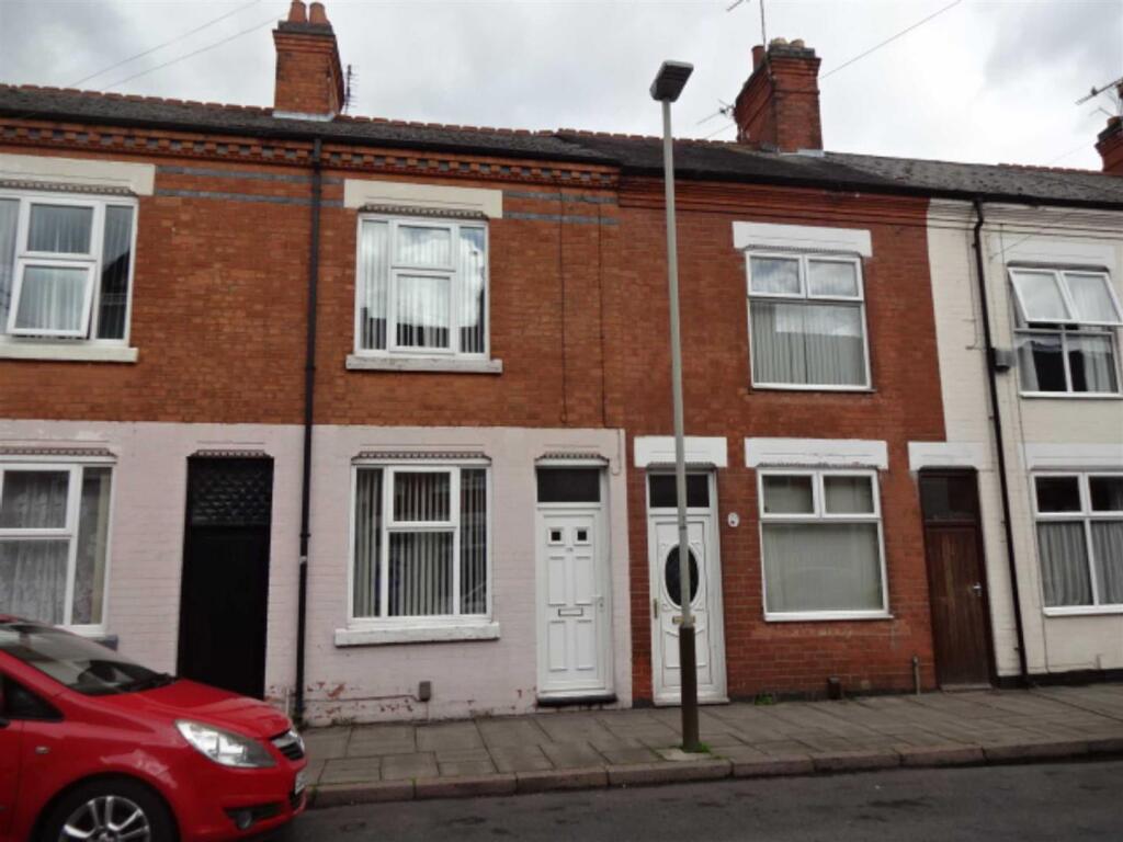 2 bed Mid Terraced House for rent in Leicester. From Readings Property Group - Leicester