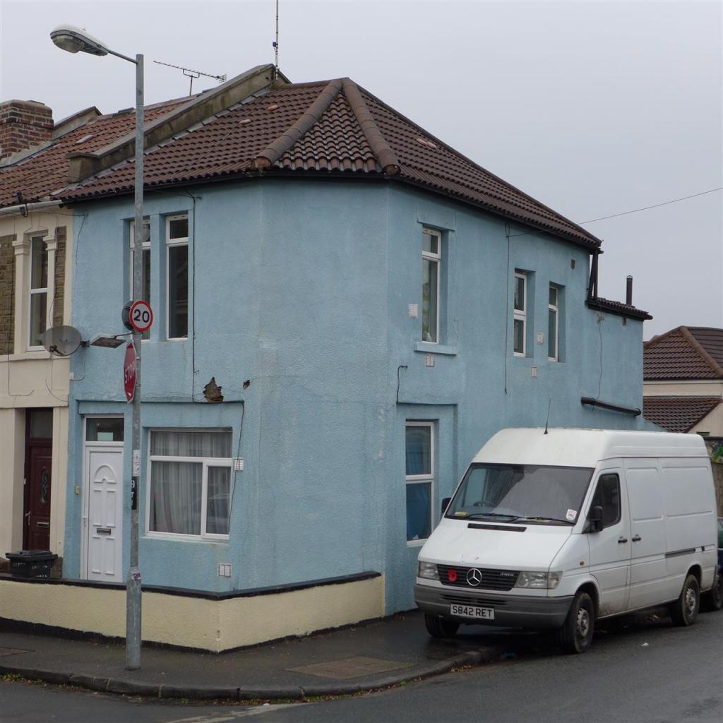 1 bed Apartment for rent in Crofts End. From Gough Quarters - Clifton