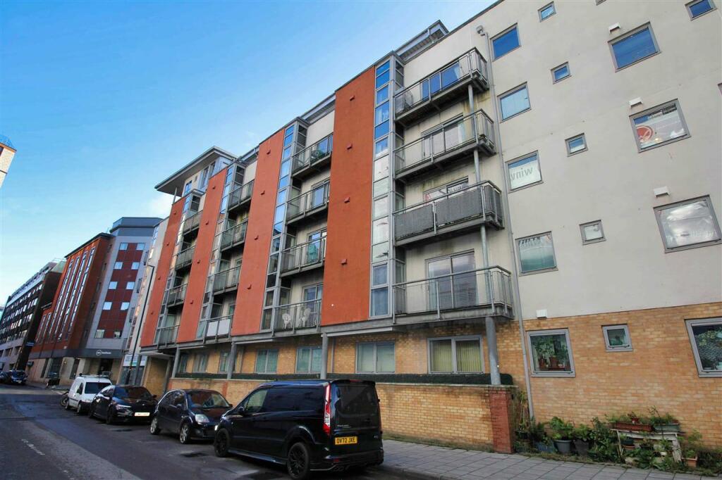 1 bed Apartment for rent in Bristol. From Gough Quarters - Clifton
