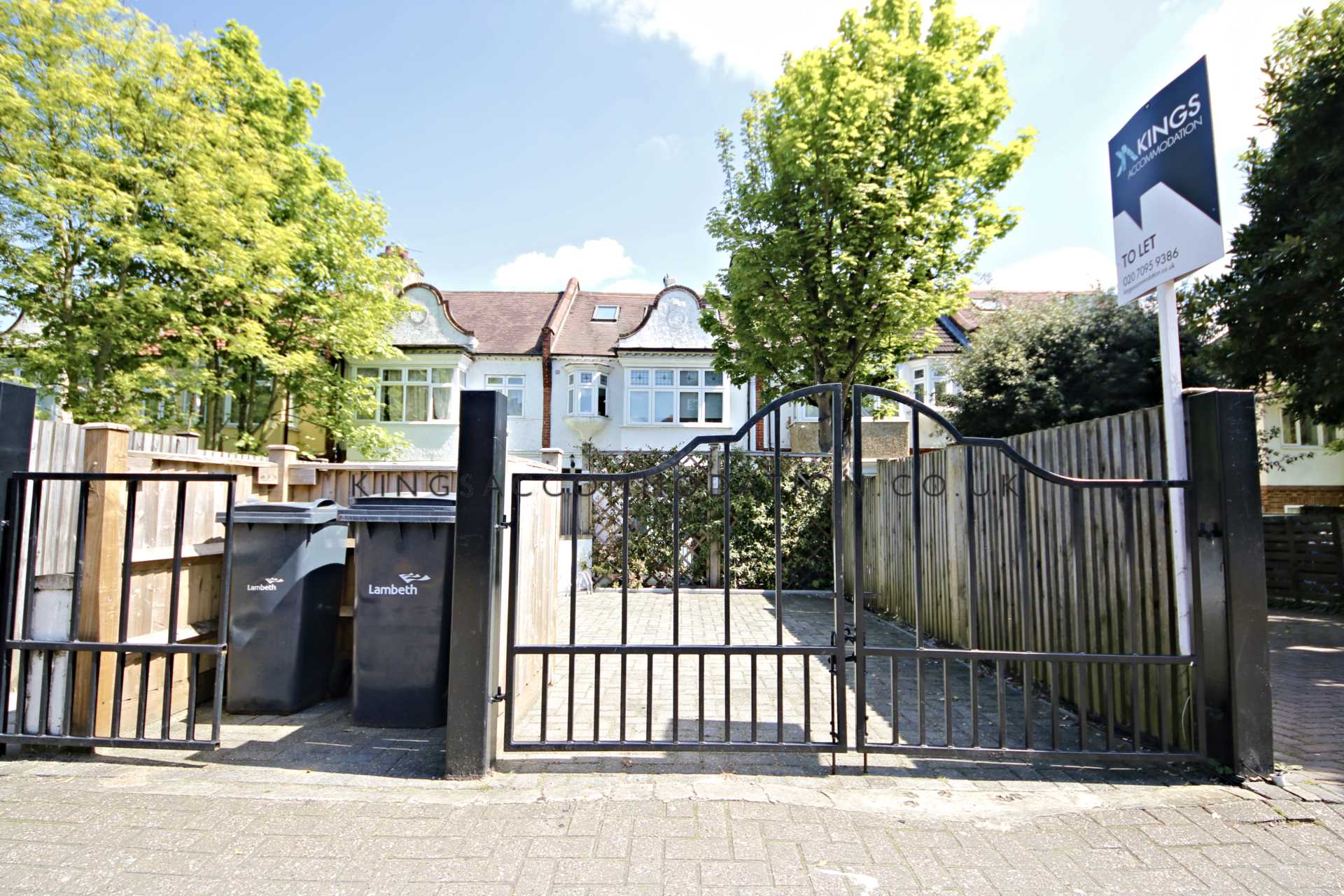 0 bed Studio for rent in Streatham. From Kings Accommodation