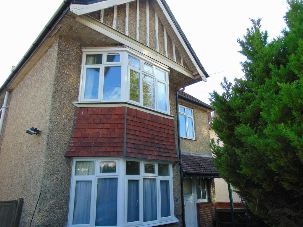 7 bed Detached for rent in Southampton. From Kings Estates - Southampton