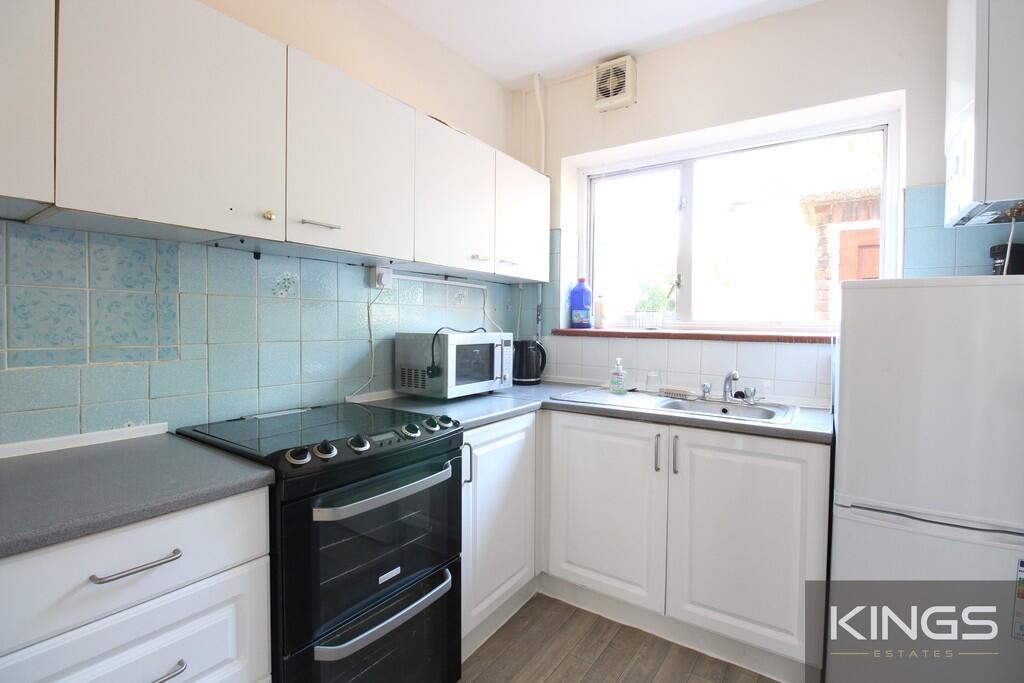 4 bed Semi Detached for rent in Southampton. From Kings Estates - Southampton 4 bed Semi Detached for rent in Southampton. From Kings Estates - Southampton