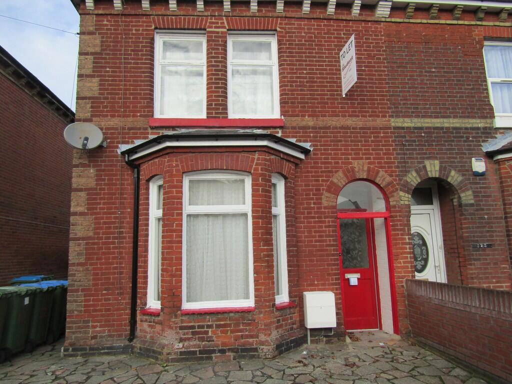 5 bed Semi Detached for rent in Southampton. From Kings Estates - Southampton