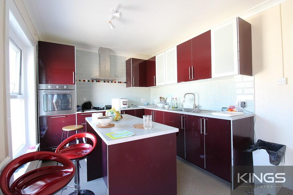 4 bed 1st Floor Flat for rent in Southampton. From Kings Estates - Southampton