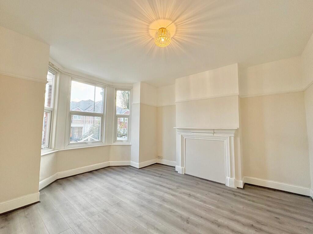 1 bed 1st Floor Flat for rent in Southampton. From Kings Estates - Southampton