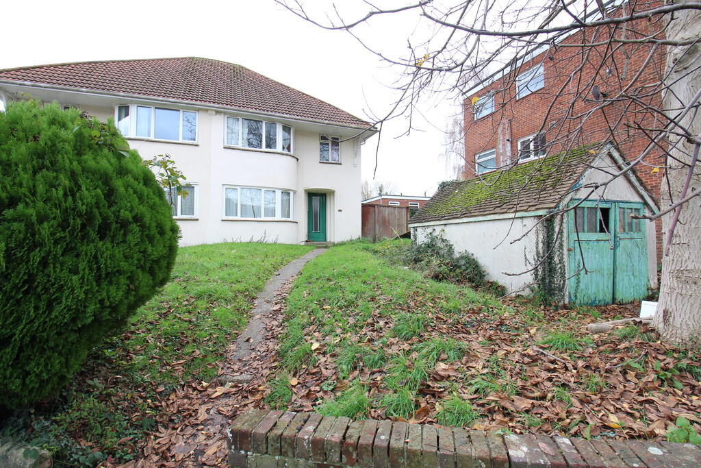 5 bed Semi Detached for rent in Southampton. From Kings Estates - Southampton