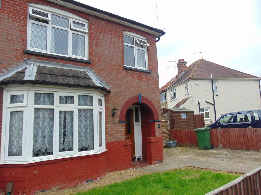 4 bed Semi Detached for rent in Rownhams. From Kings Estates - Southampton