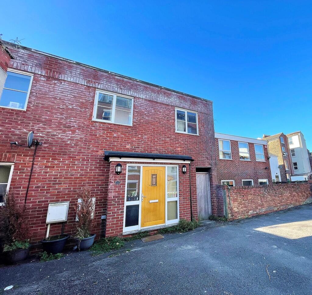 6 bed Detached for rent in Portsmouth. From Kings Estates - Southsea 6 bed Detached for rent in Portsmouth. From Kings Estates - Southsea