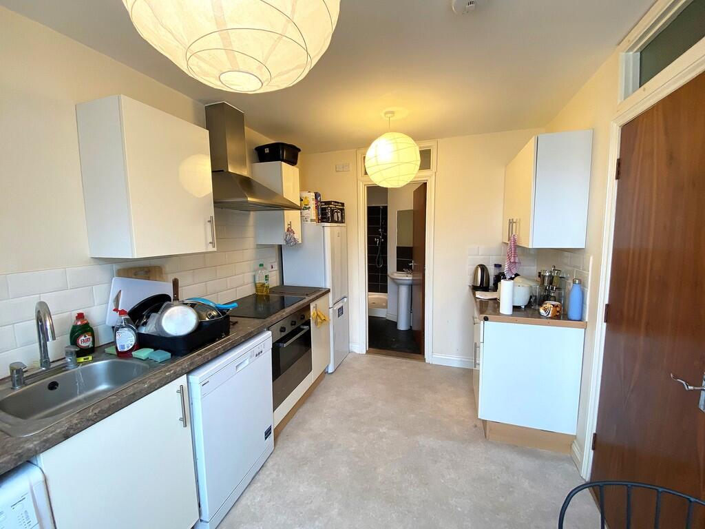 3 bed Apartment for rent in Portsmouth. From Kings Estates - Southsea